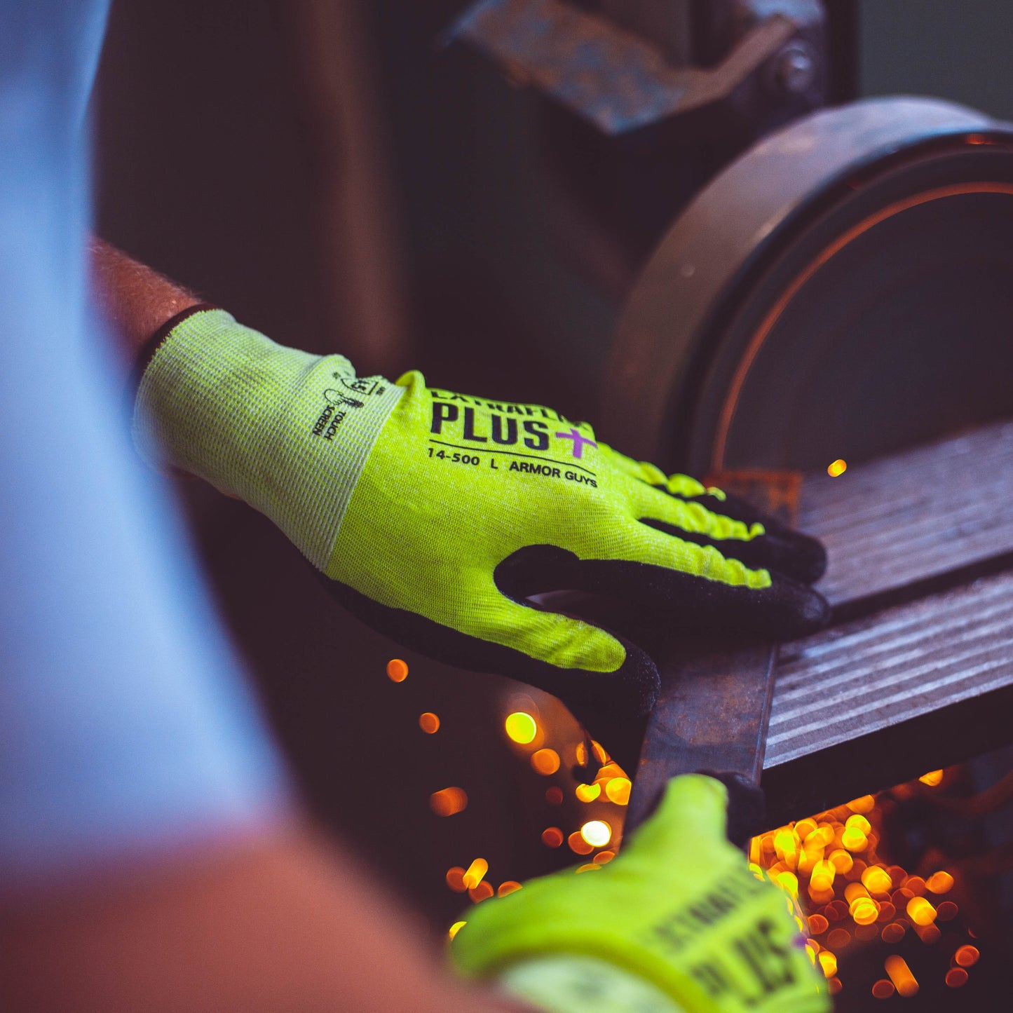 14-500 Extraflex® Plus Gloves – ANSI A5 Cut Resistance, Hi-Vis Safety, Oil Grip, Touchscreen-Compatible