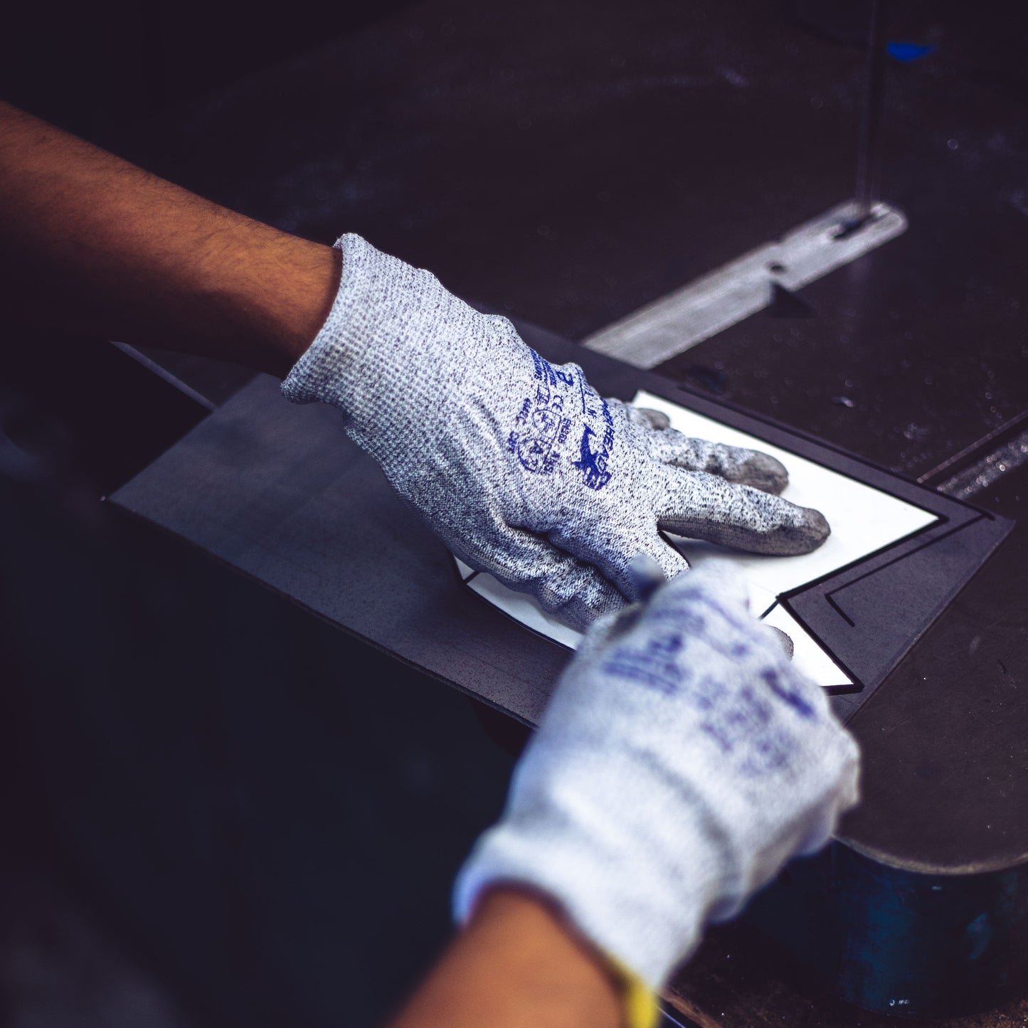 02-013 Basetek® Gloves