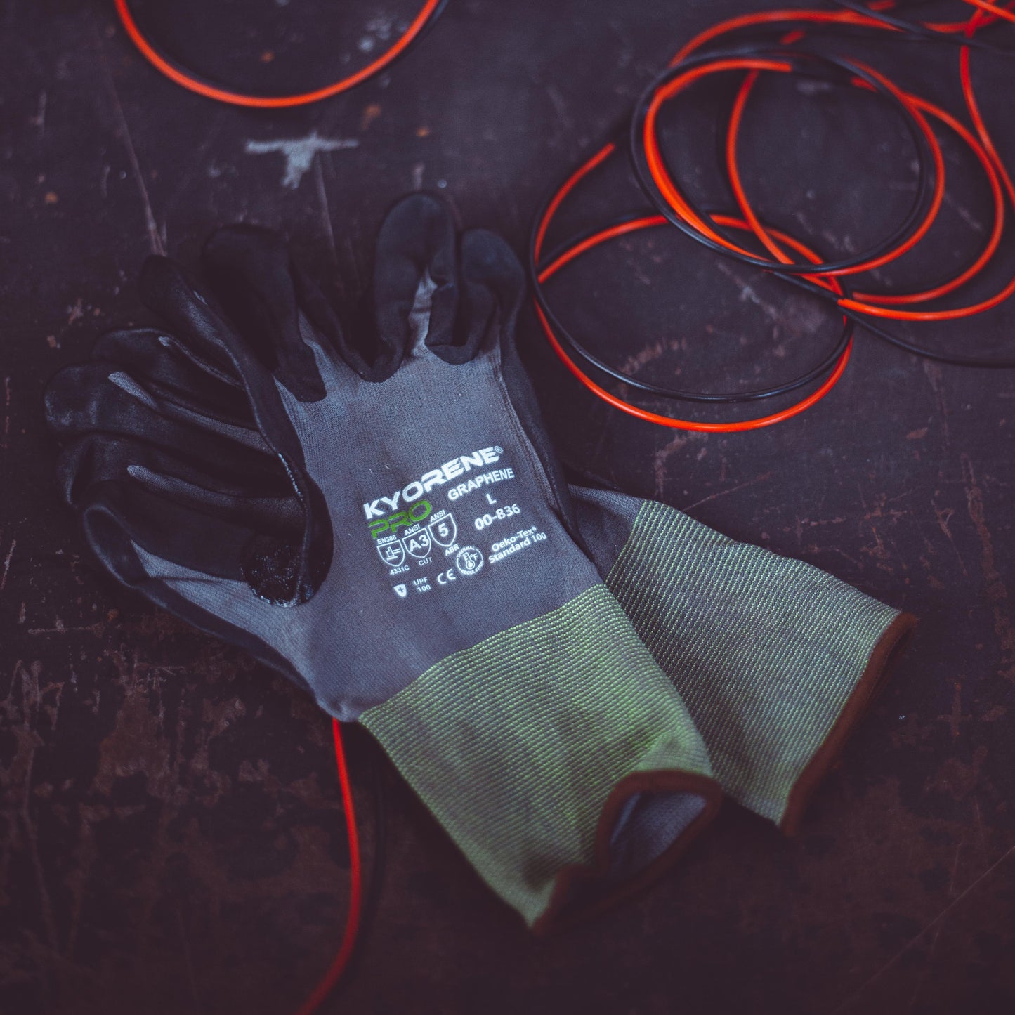 00-836 Kyorene® Pro Gloves