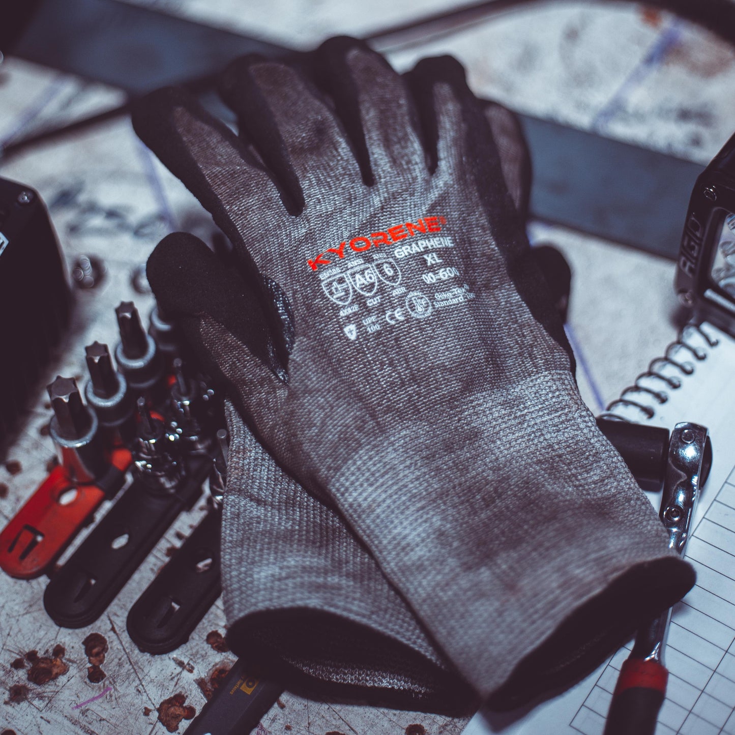 00-600 Kyorene® Gloves