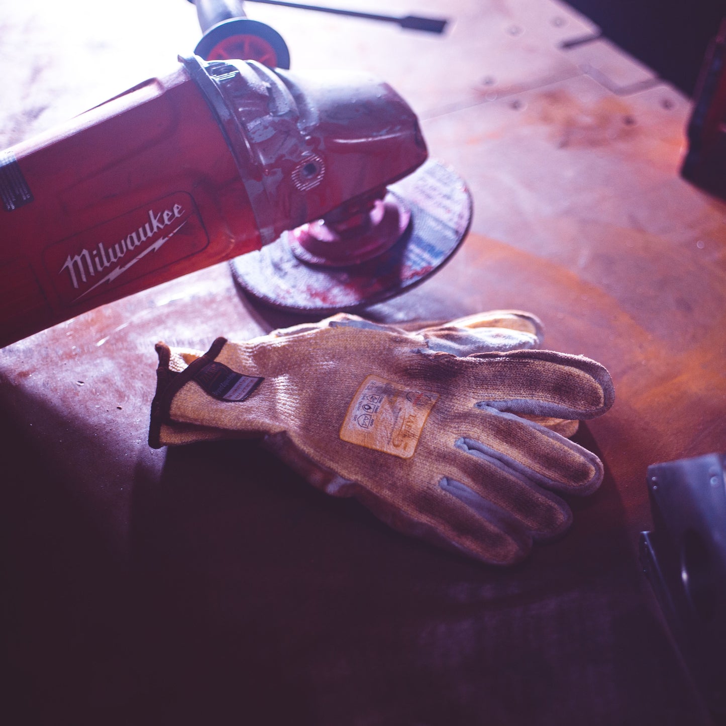 01-006 Taeki5® Gloves